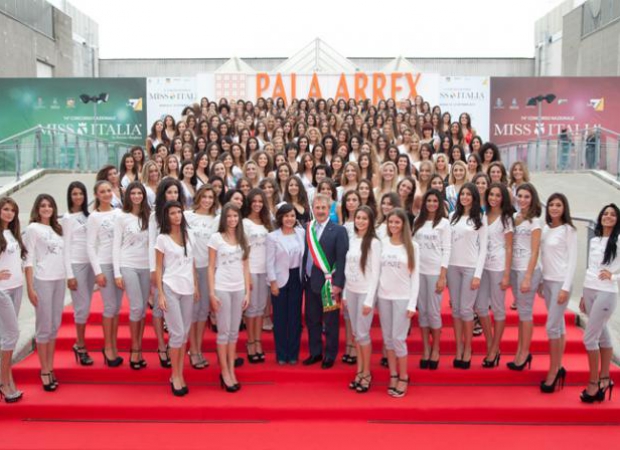 Lo spettacolo di Miss Italia nelle regioni: 80 selezioni in due settimane