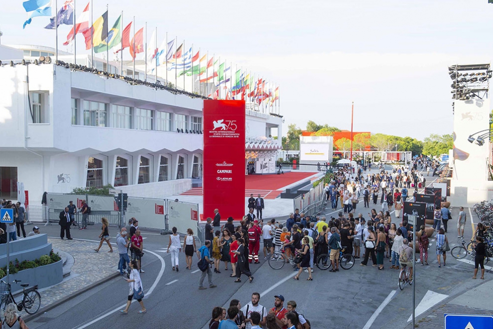 INIZIA SUL RED CARPET L’AVVENTURA DELLE MISS