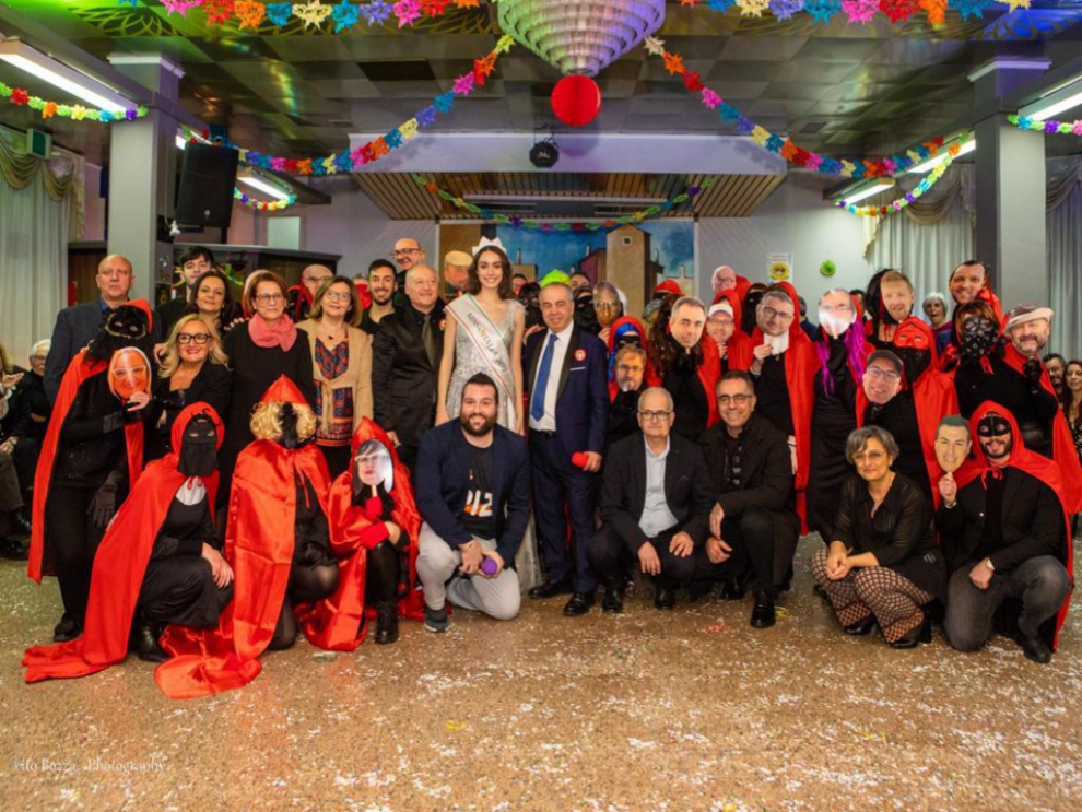 GRANDE ACCOGLIENZA DEL CARNEVALE SAMMICHELINO PER MISS ITALIA