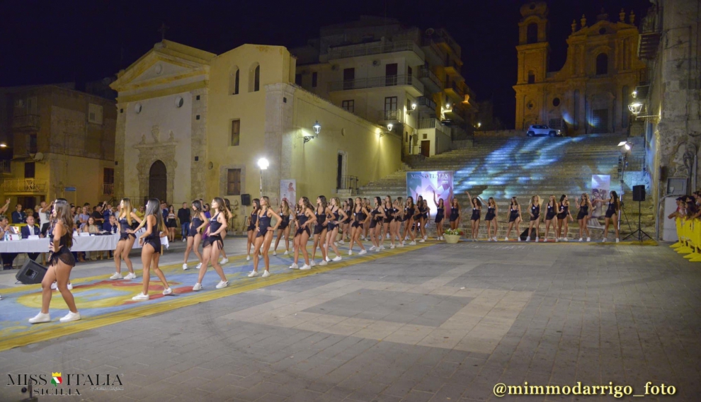 IL CAPOLAVORO DI MISS ITALIA NELLE REGIONI